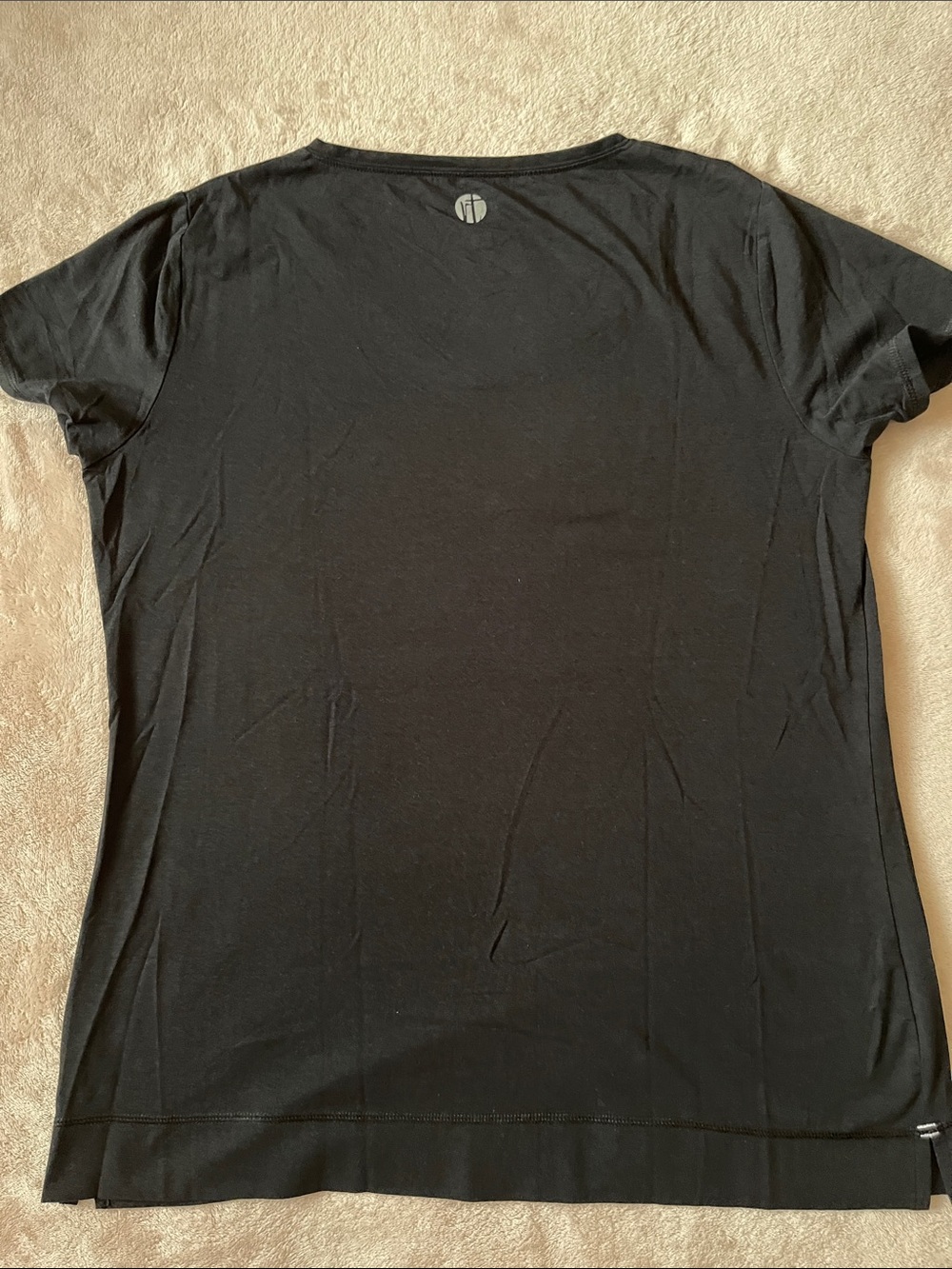 Raw Threads Core V Shirt - Picture 6 of 6